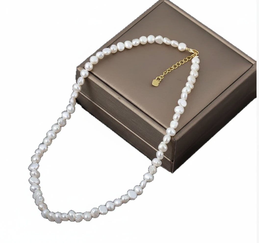 Exquisite parelketting | Witgoud