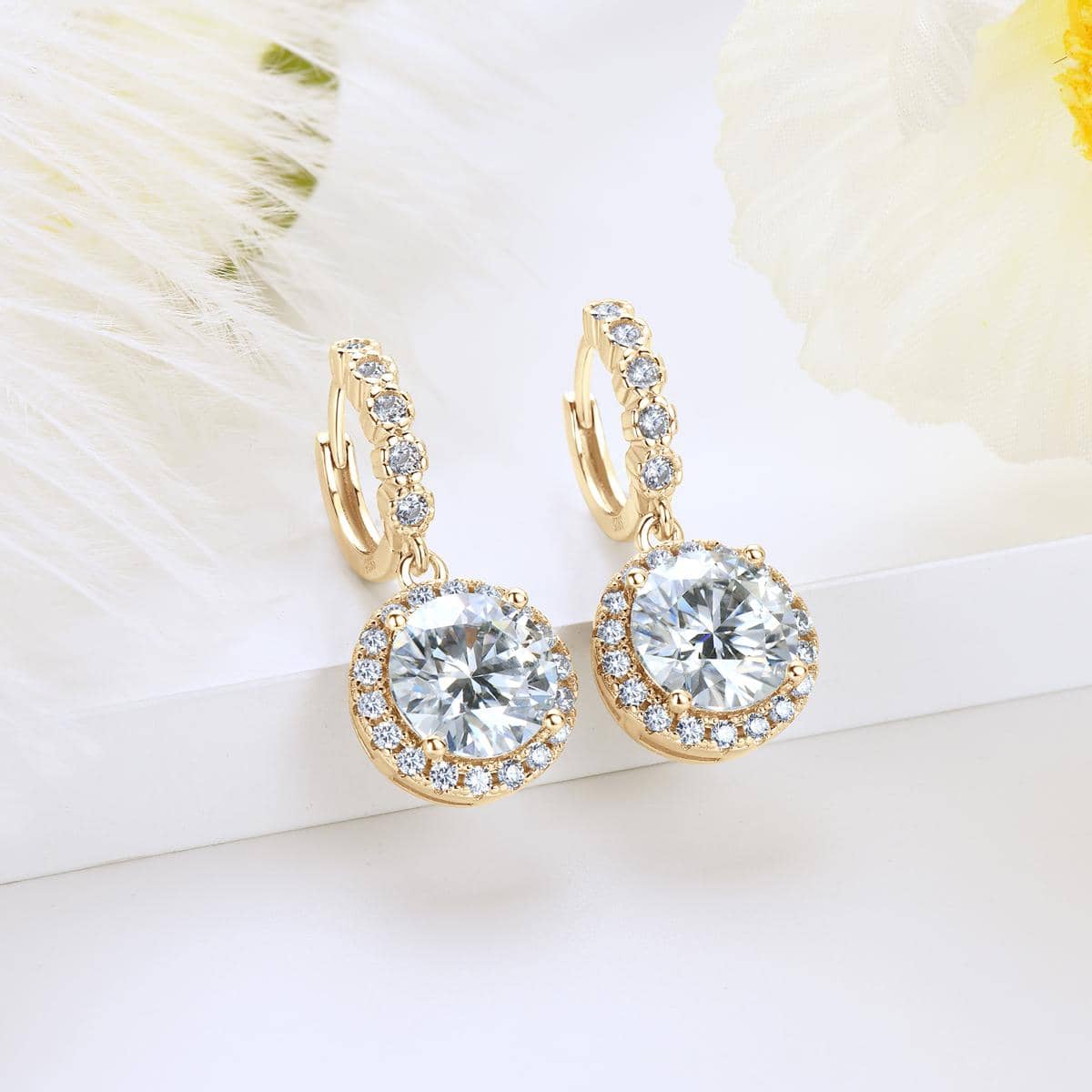 Ronde oorbellen met moissanite steentjes
