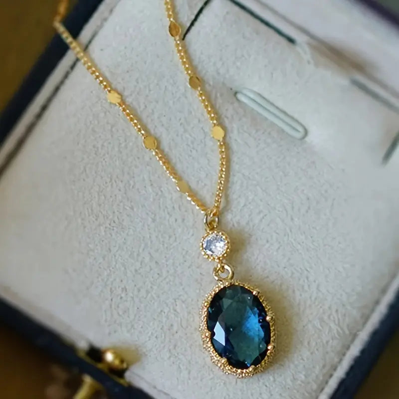 Thessia Lunebray gouden ketting