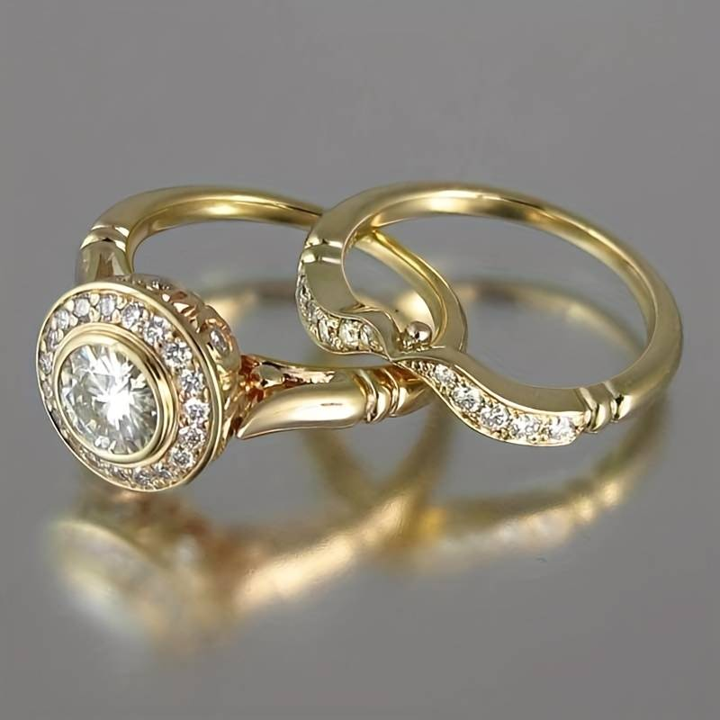 Vintage gouden en zirkonia ringenset