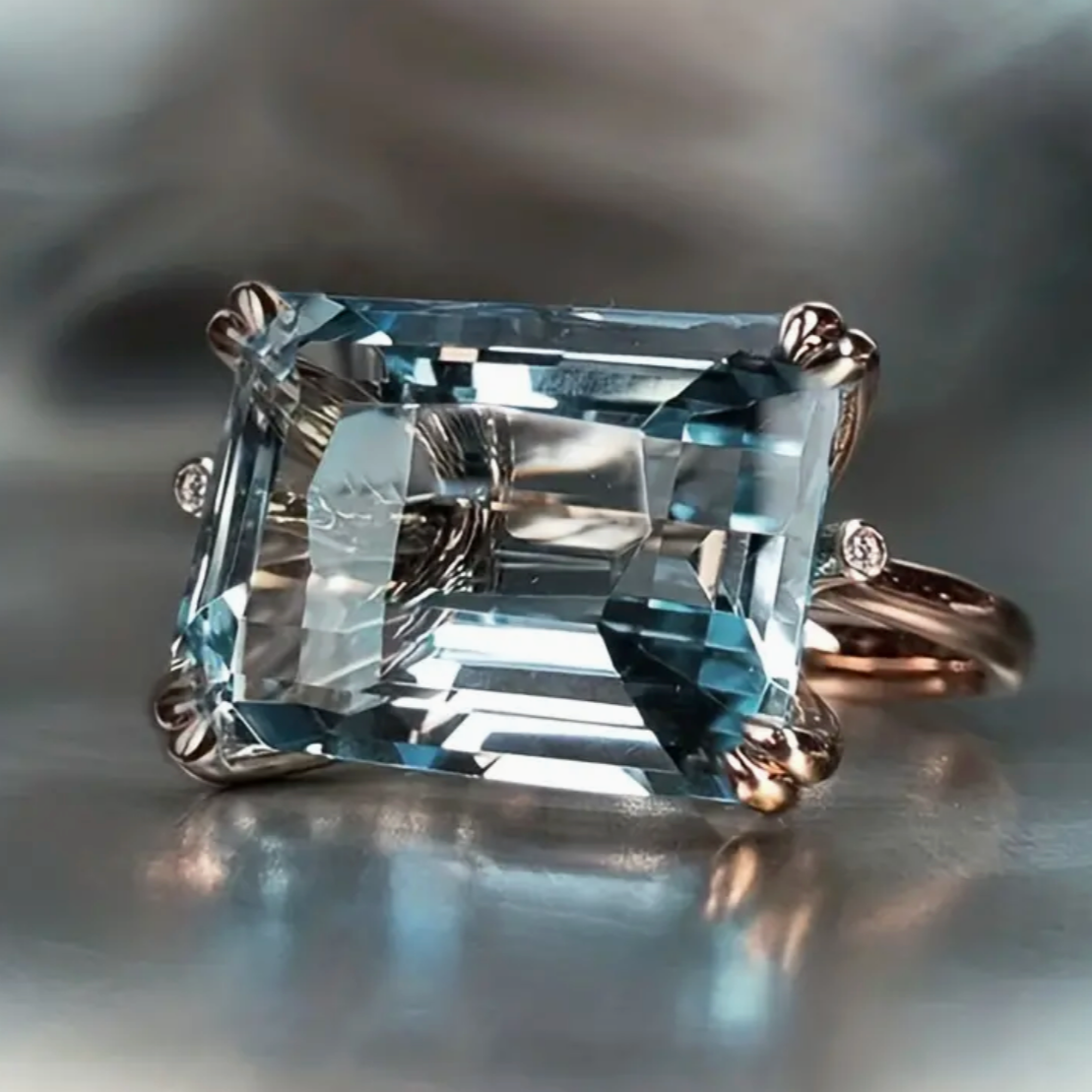 Vintage ring met blauwe zirkonia