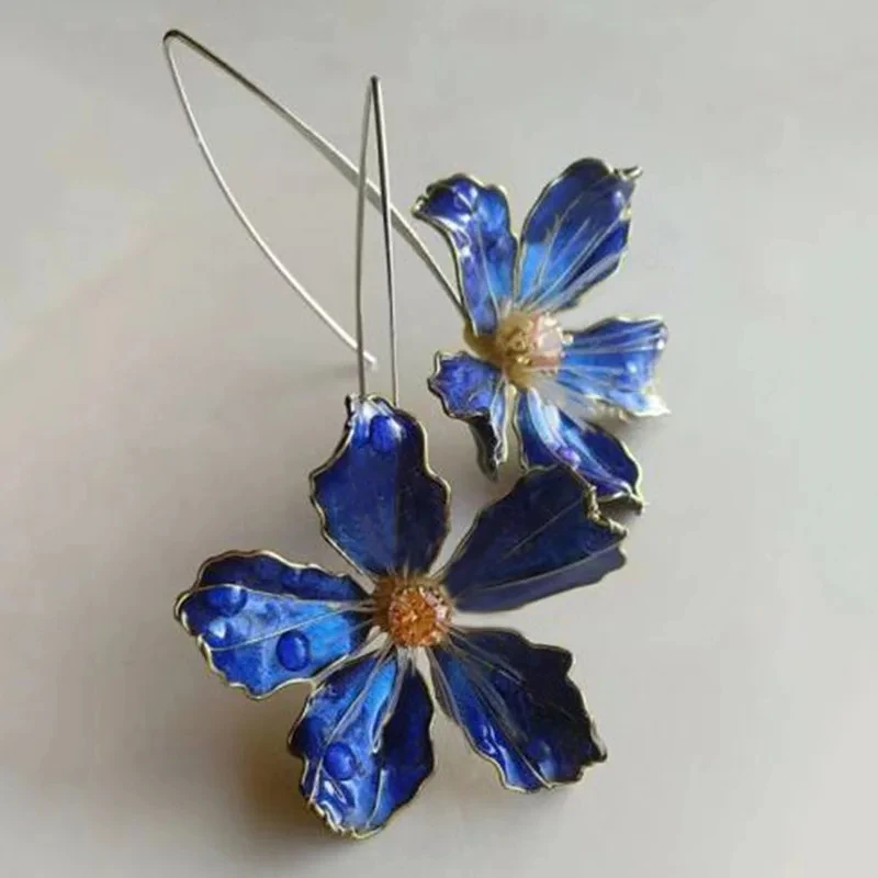 Blauwe vintage bloemoorbellen
