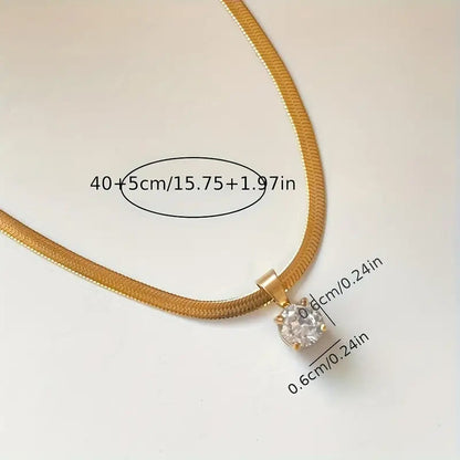 Elegante halsketting met hanger van strasssteentjes | Goud