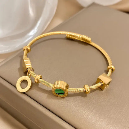 Emerence Rousseau armband