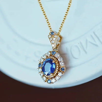 Jesmira Duskraine gouden ketting