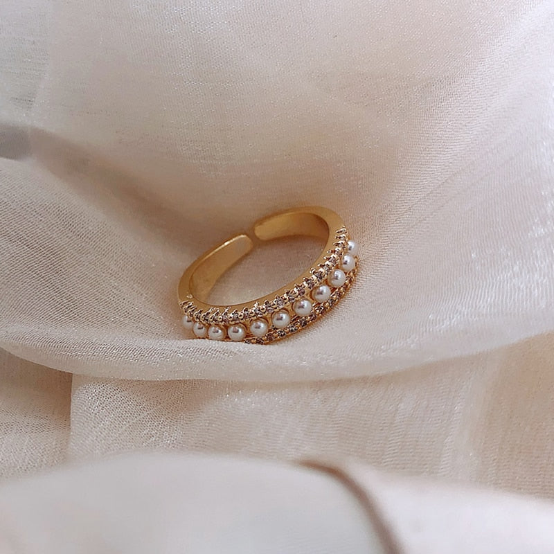 Luxe ring van goud en parels