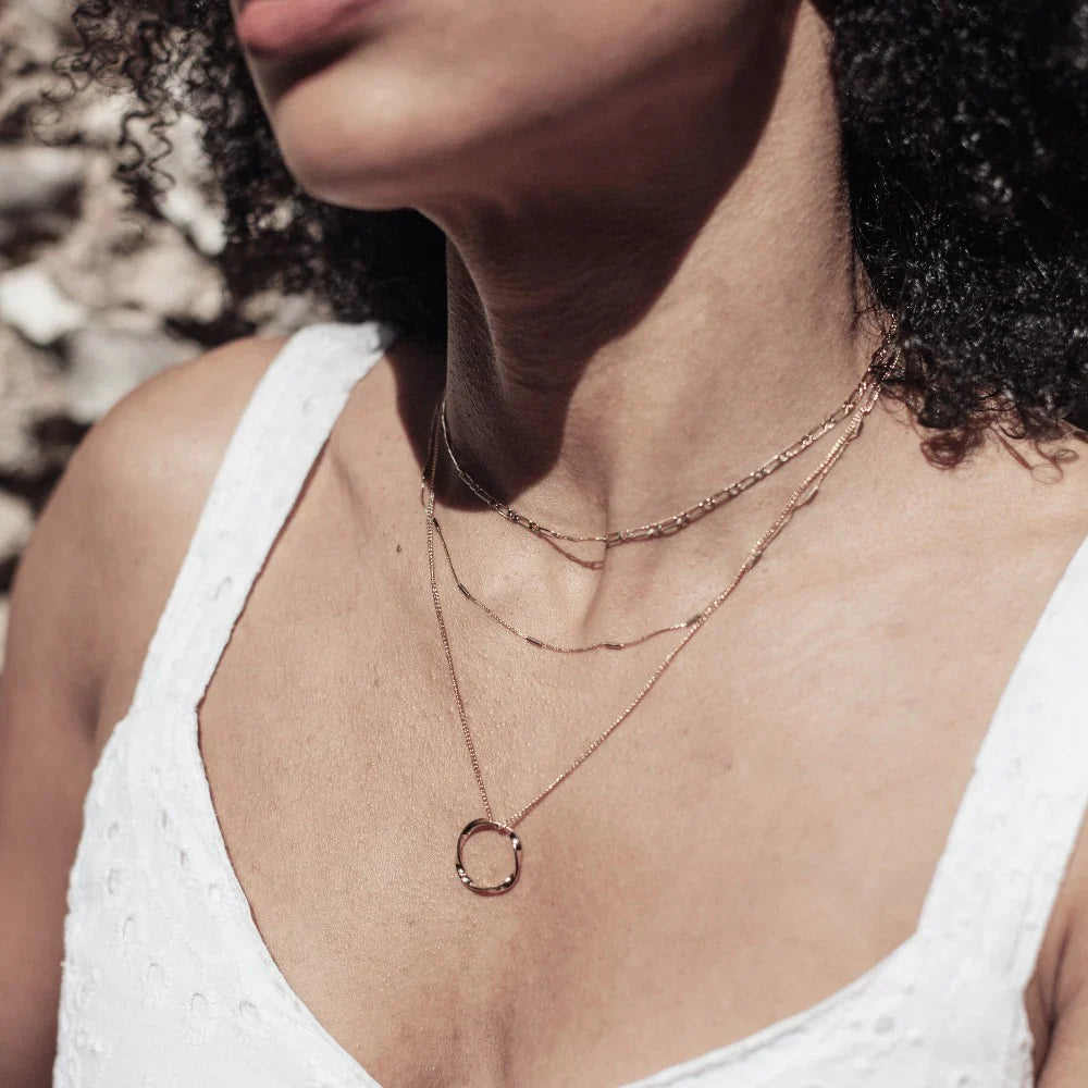 Open cirkel ketting met drie rijen