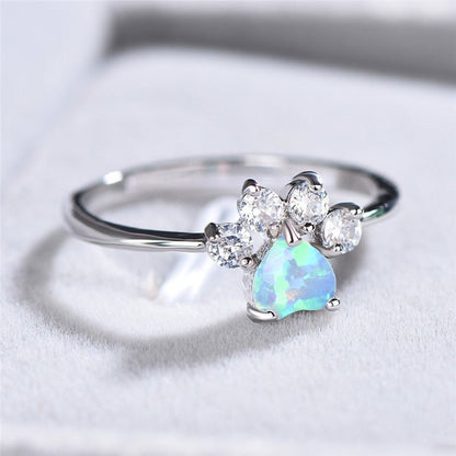 Ring van opaal en zirkonia