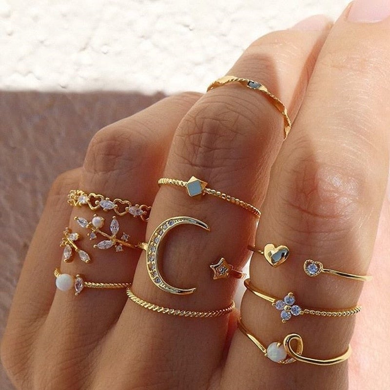 Set van 10 Boheemse ringen van zilver en goud.
