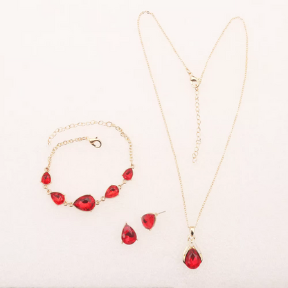 Sieradenset met ingelegde strass-steentjes